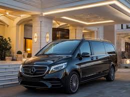 Privater VIP Transfer vom Flughafen Antalya zu Hotels in Kemer